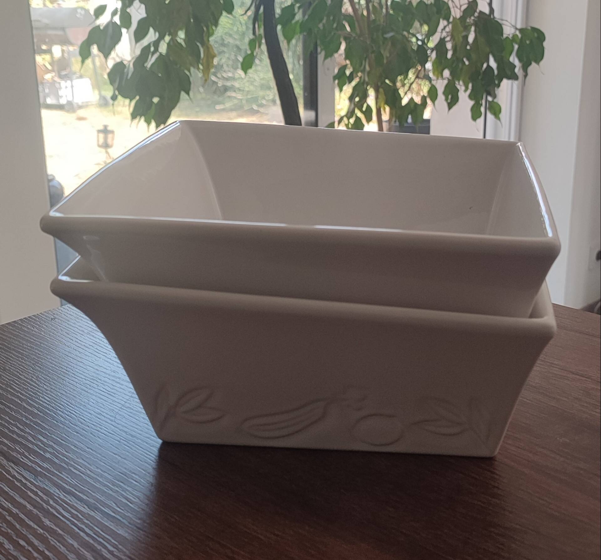 Two asymmetrical square gratin dishes BCI numbered, Made in France