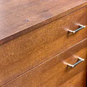 Commode style mid-century