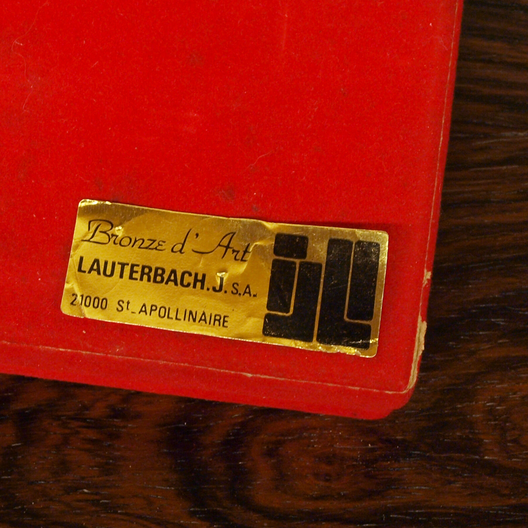 Alfieri Gardone's brutal bronze vacuum-pocket ashtray for Lauterbach