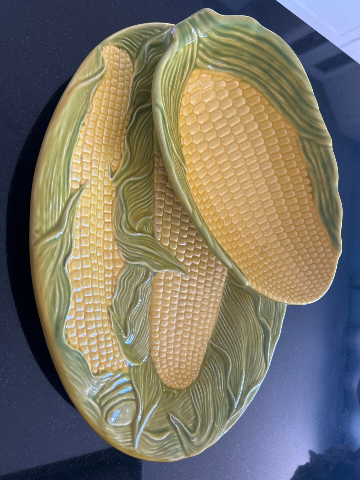 Set of 2 vintage ceramic dishes – Relief corn – Country decor