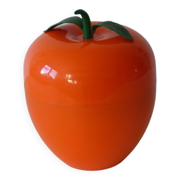 Ice cube apple