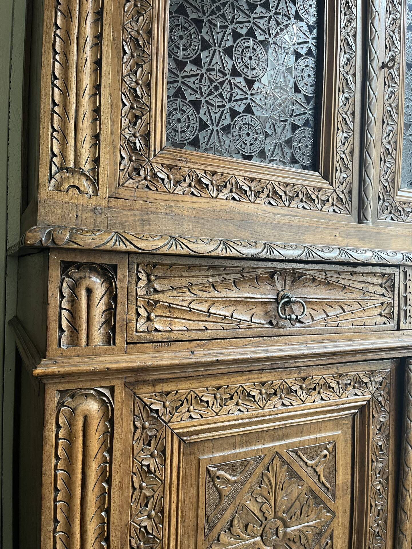 4-door sideboard
