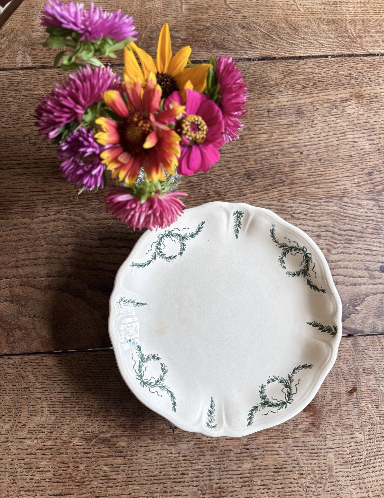Compote dish or antique footed plate in ironstone - Villey de Longc