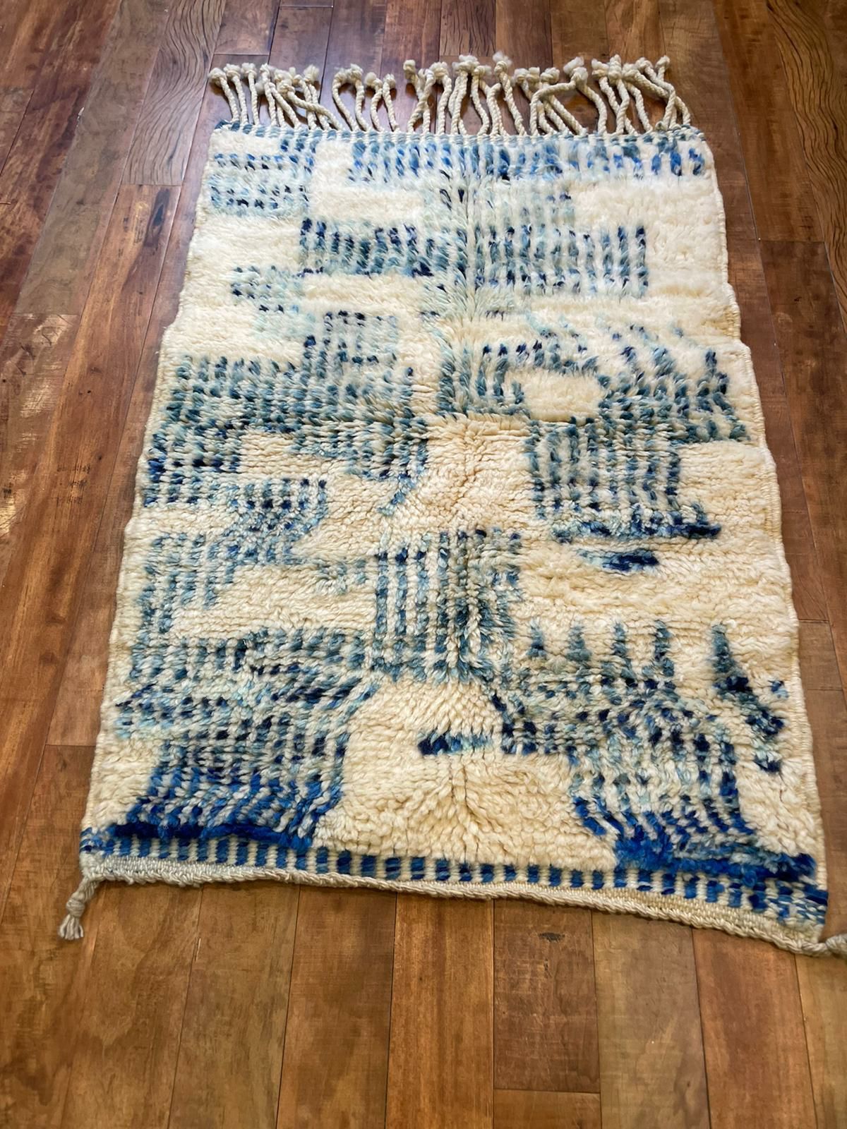 Berber carpet 60x121cm