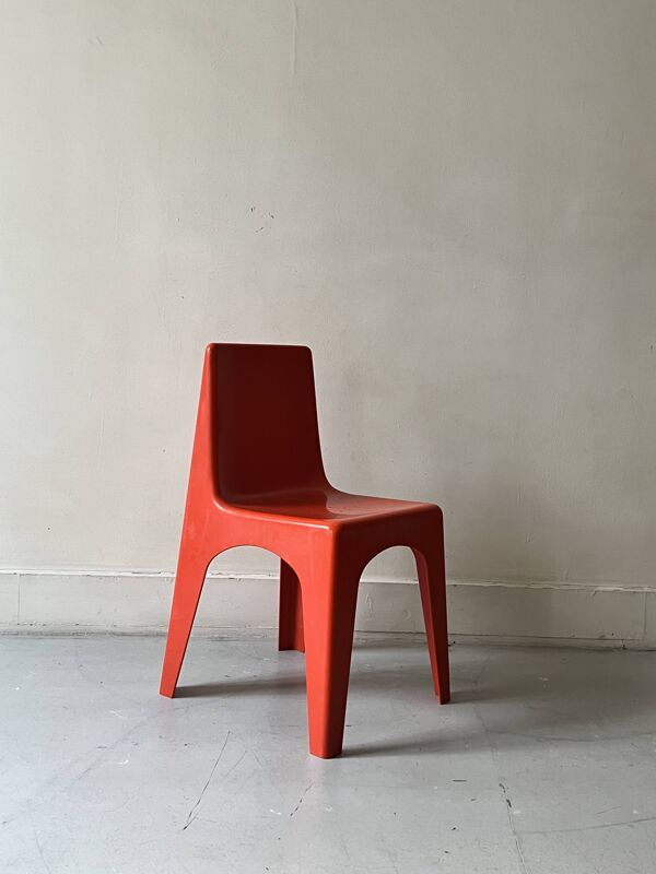 Kids chair plastic - chaise enfant orangé, design 1970