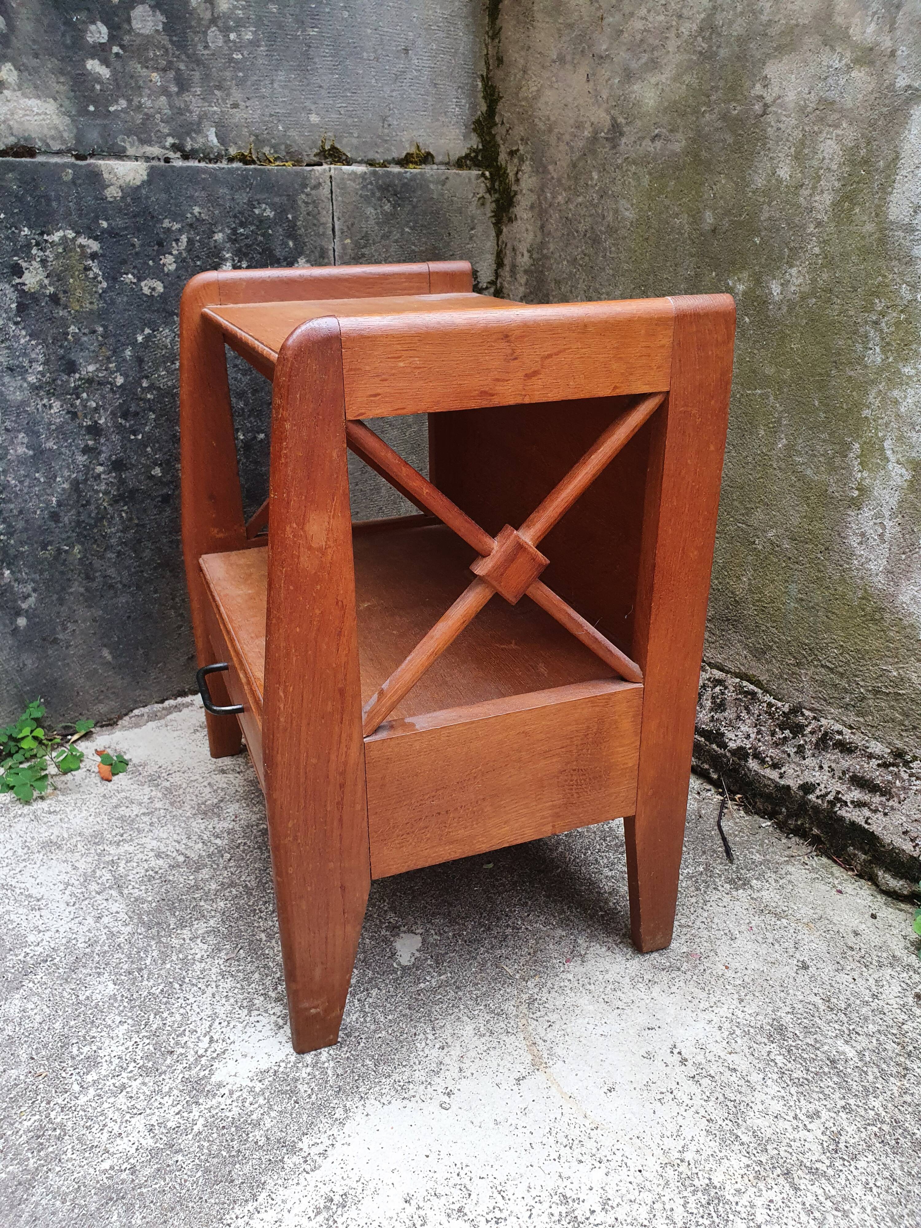 Beautiful vintage oak bedside
