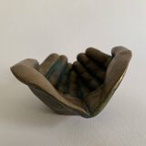 Terracotta art bowl "Jointed hands" signed by the artist Maria Ruiz