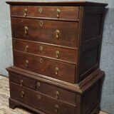 Cabinet - Commode  / chiffonnier ancien en bois massif, XIXᵉ siècle