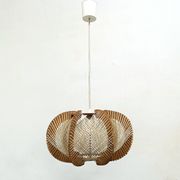 Suspension nordique en bois du milieu du siècle, années 1960