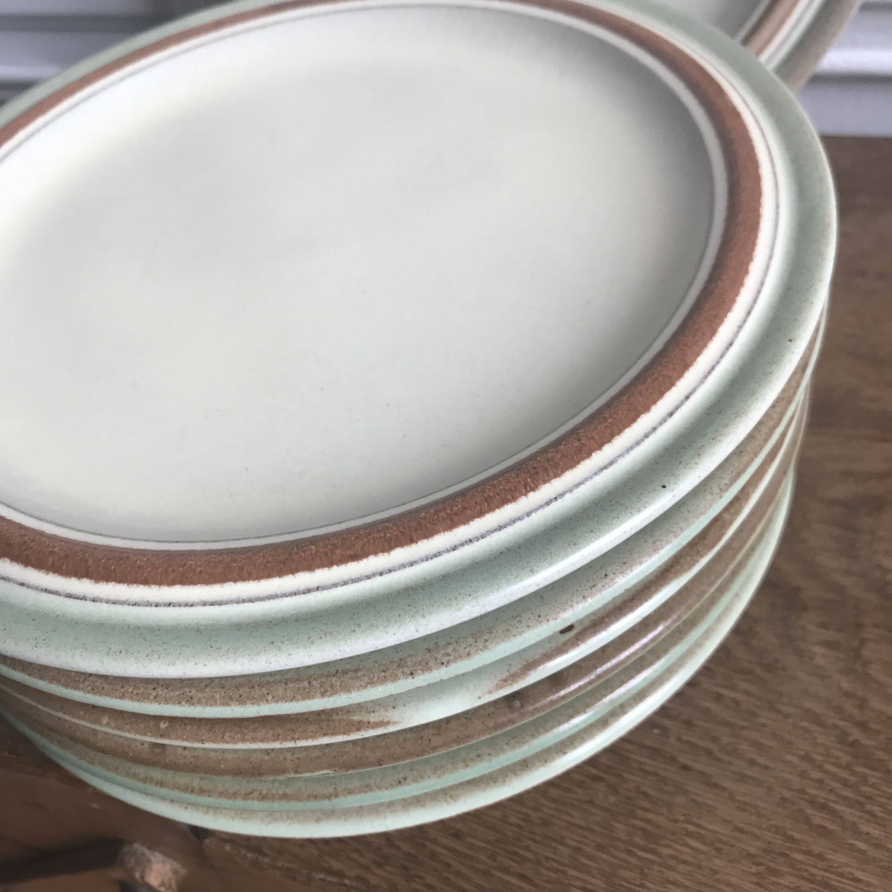 7 stoneware dessert plates