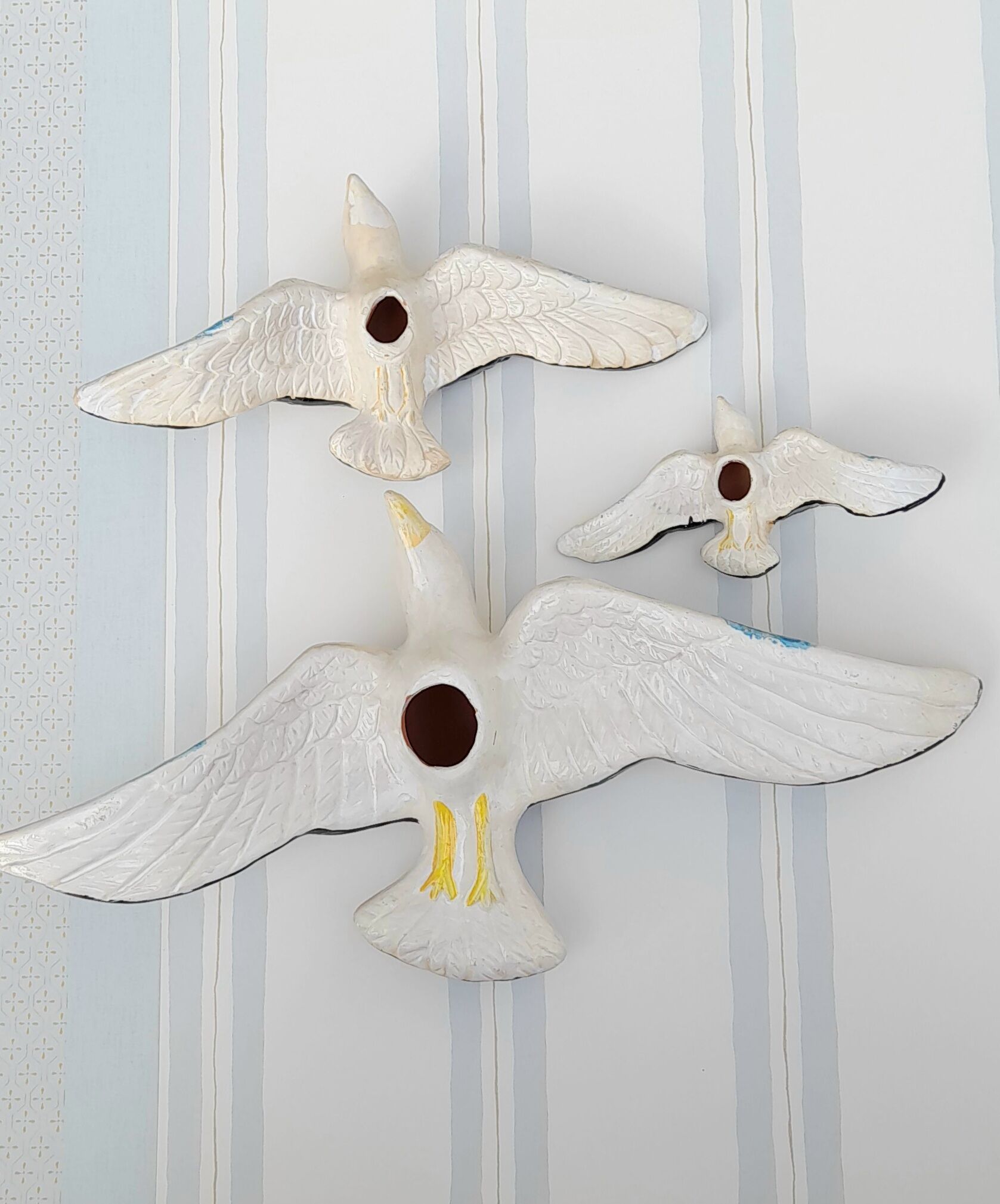 3 vintage ceramic birds