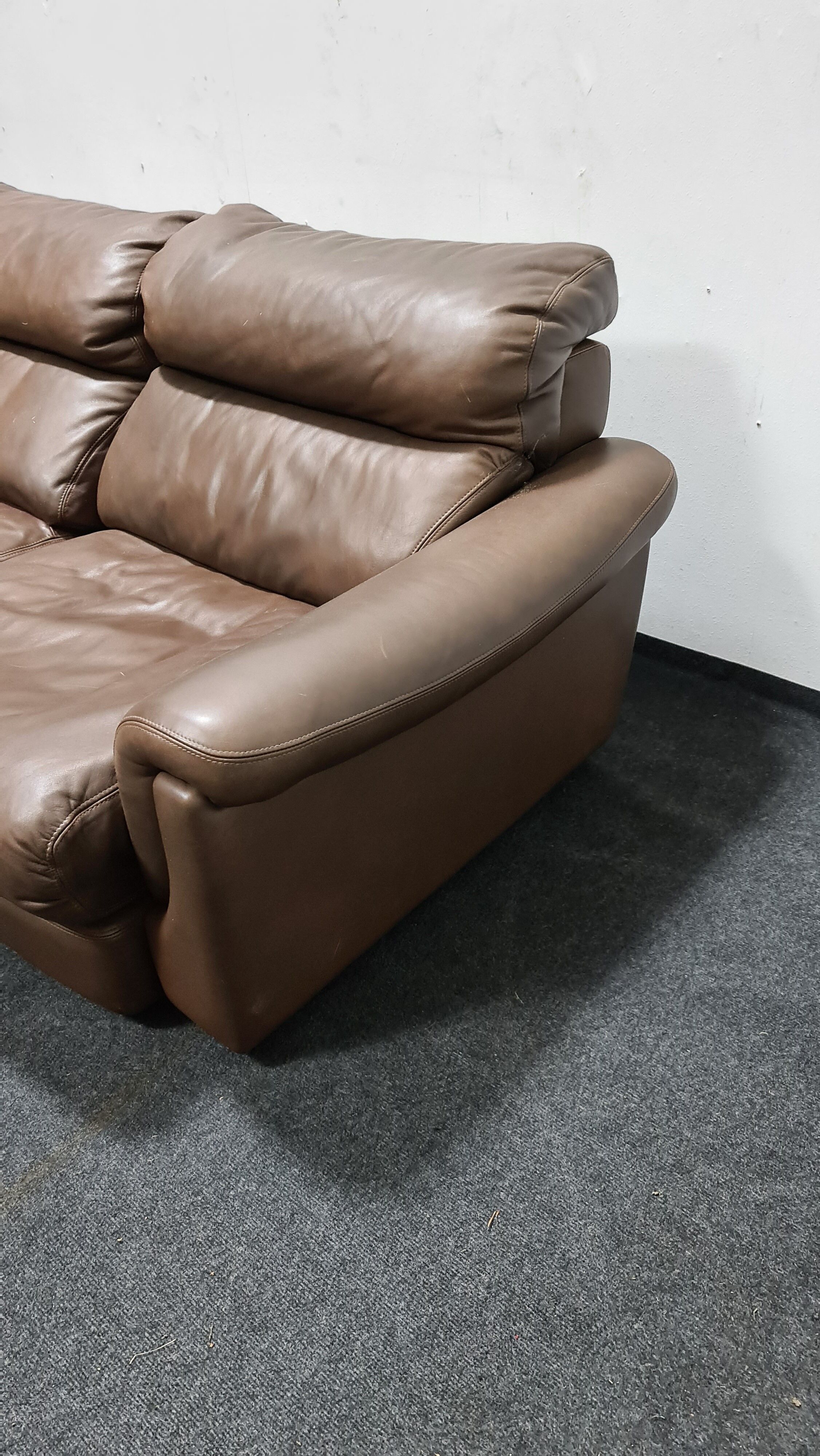 Canapé biplace vintage en cuir brun de Rolf Benz