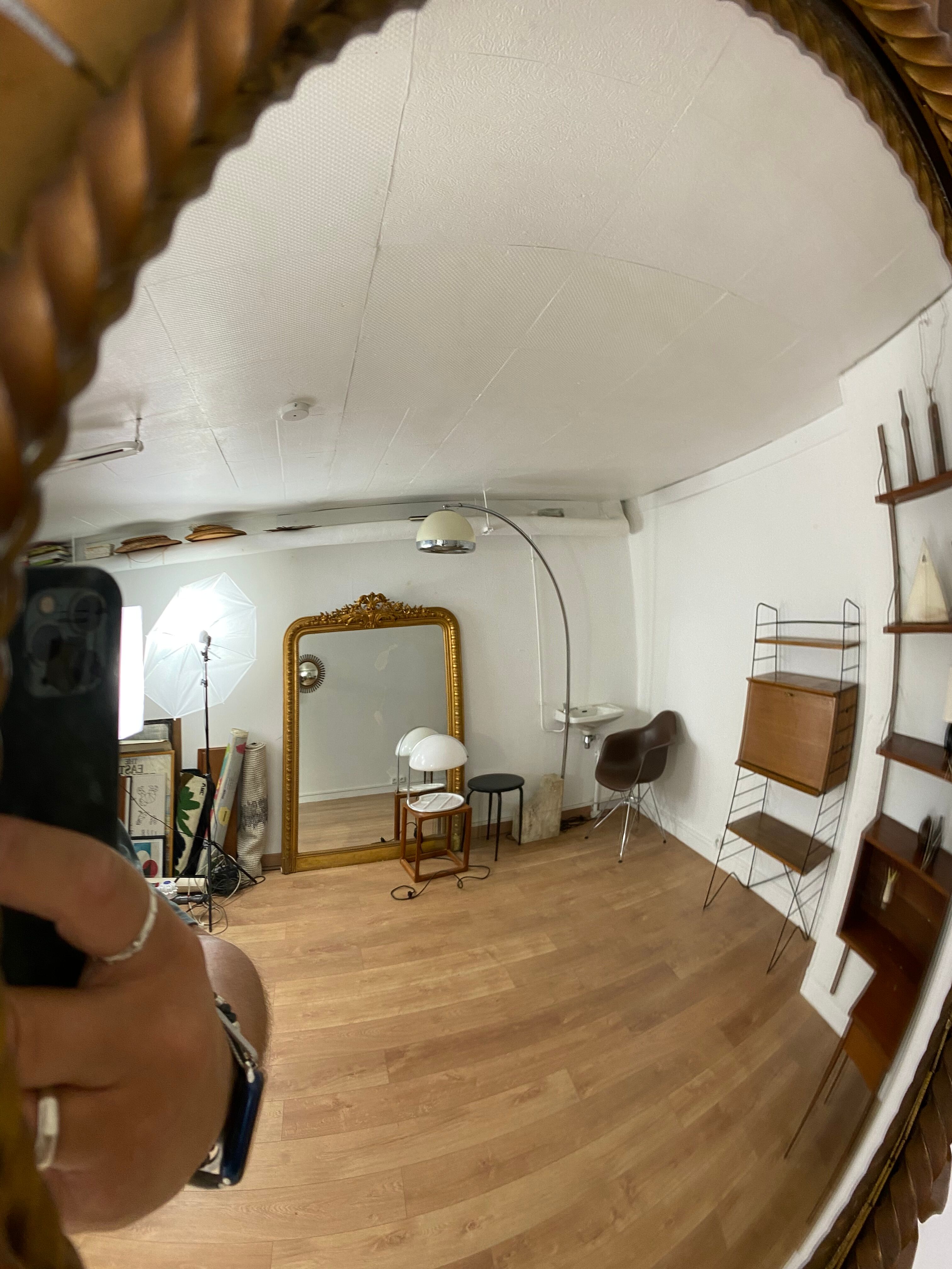 Mirror sun witch's eye