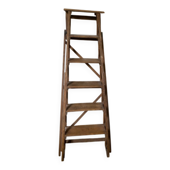 Antique 5-step stepladder