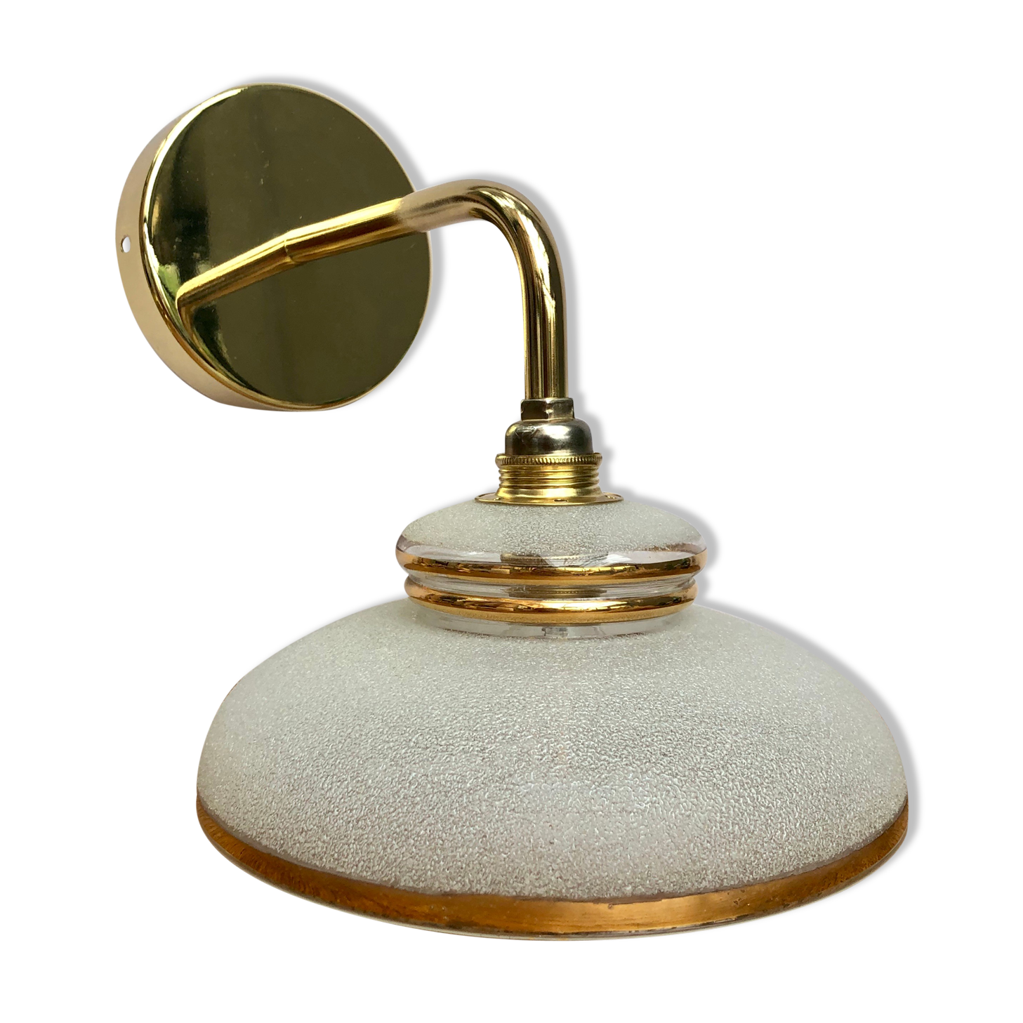 Wall light vintage lampshade in white and gold frosted glass.