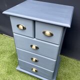 Ragpicker shades of gray