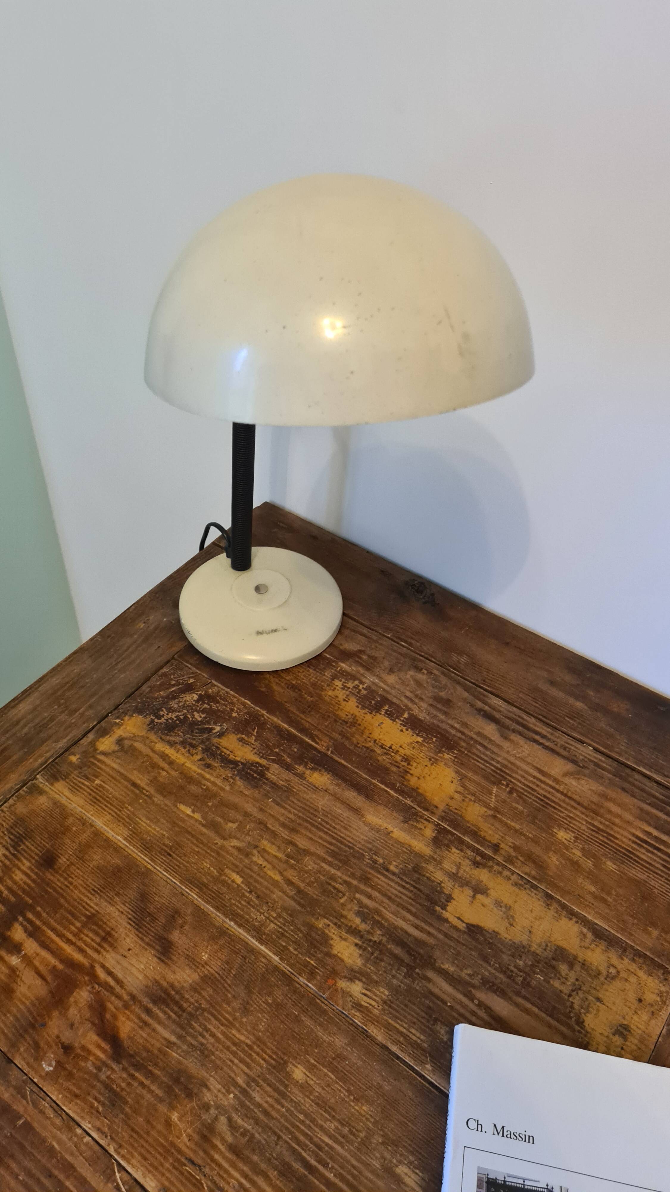 60s Articulated Lamp – Beige Metal and Flexible Neck