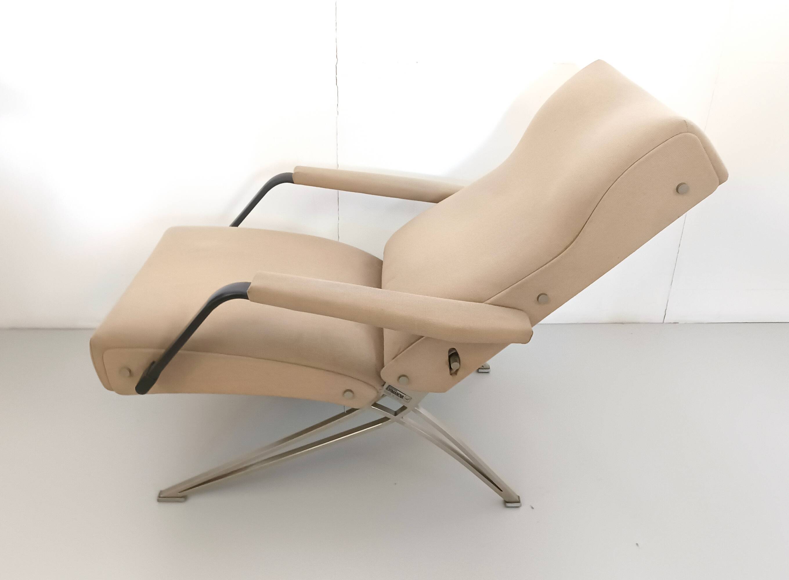 Reclining Beige Armchair by Giulio Moscatelli for Formanova, Italy