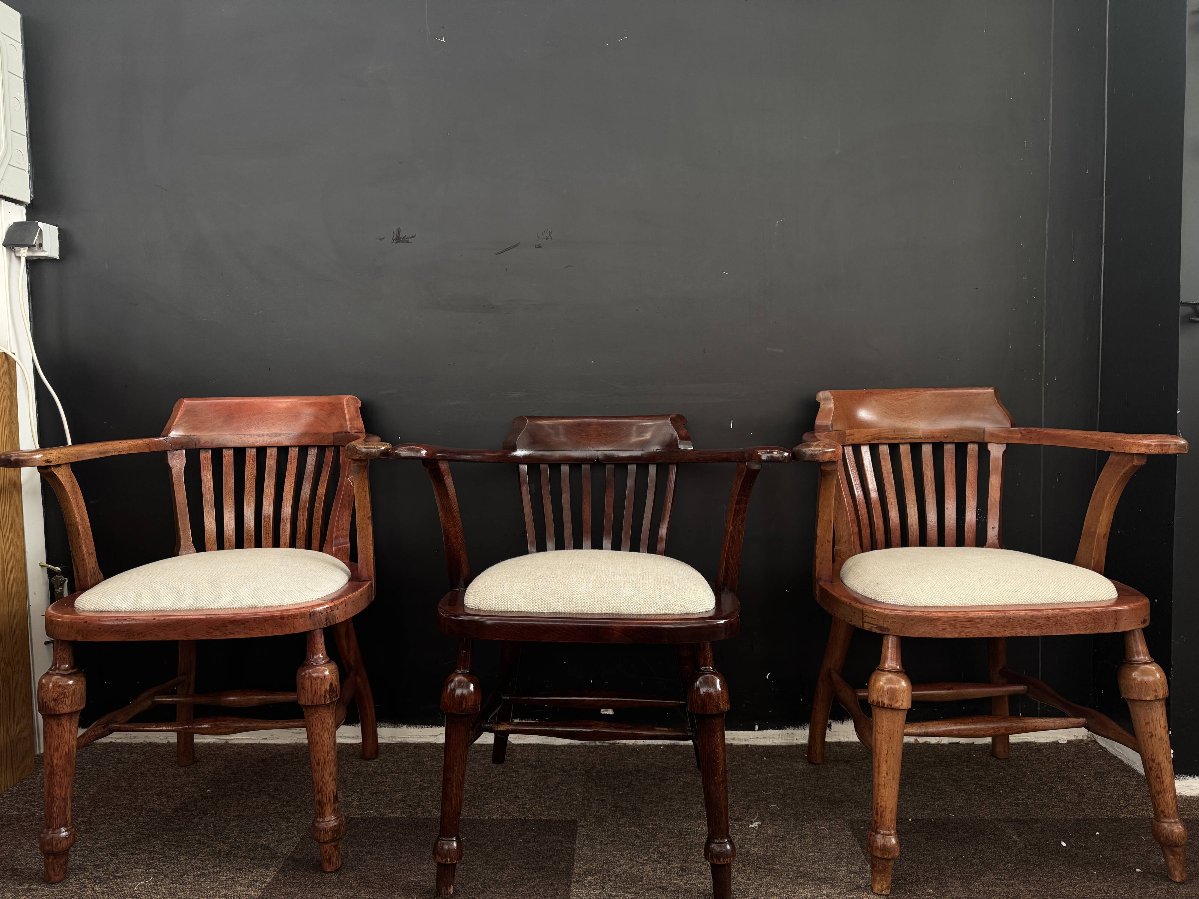 Wycombe English office chair - Dark wood