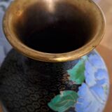 Chinese cloisonné vase