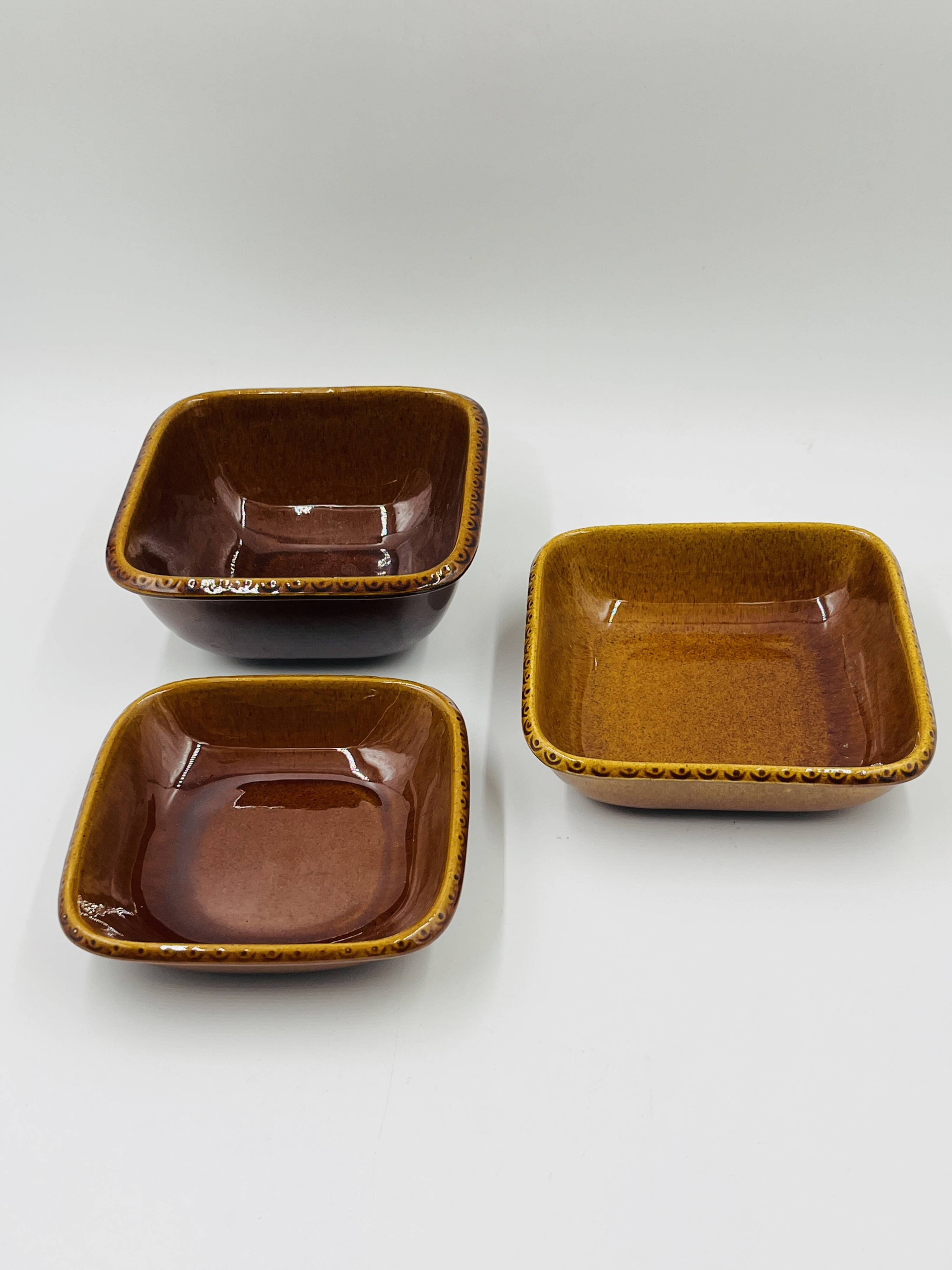 Lot 3 Square Plates Stoneware Deco Hälsingborg K.J. Svensson
