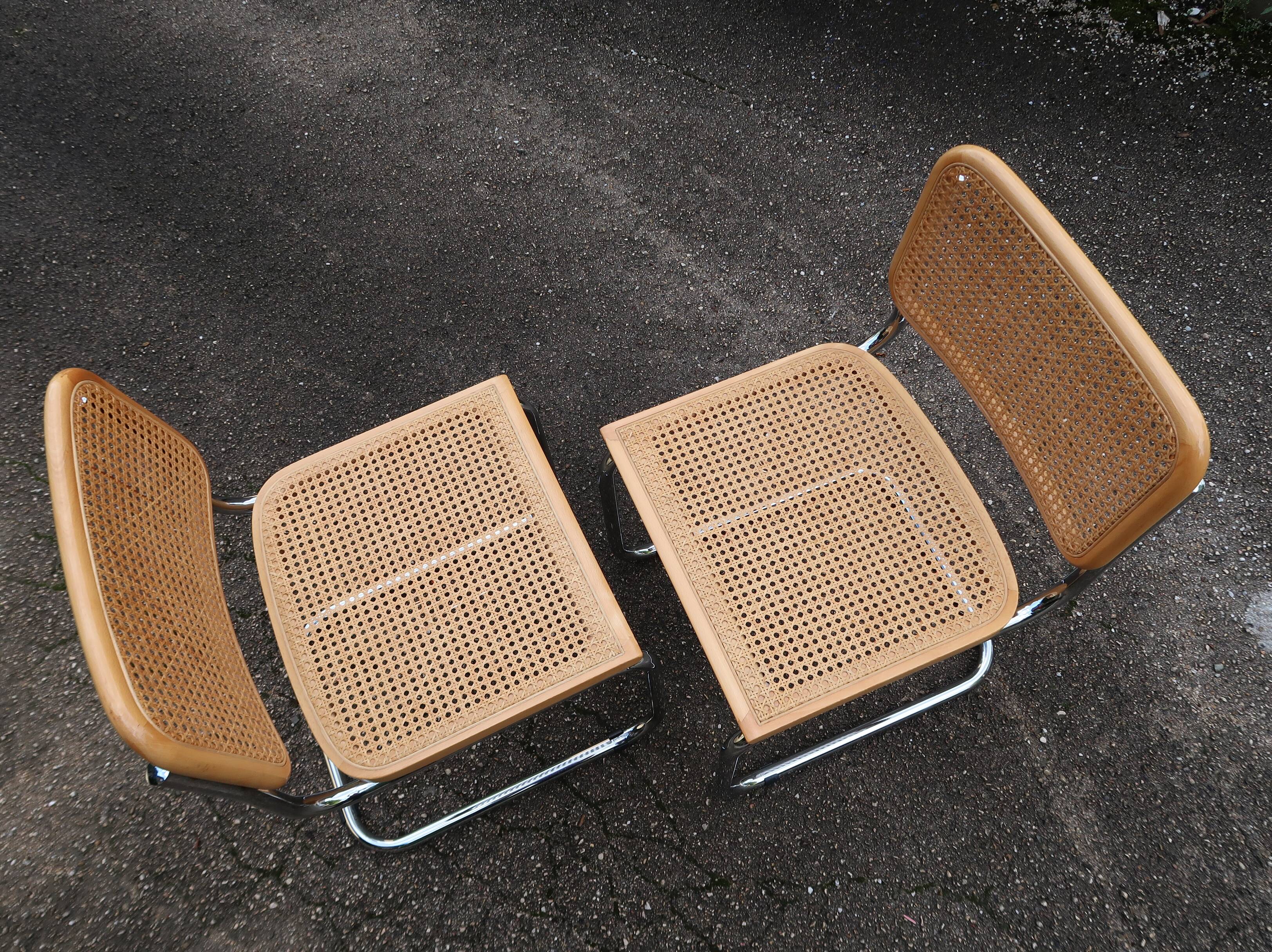 Paires de chaises B32 de Marcel Breuer