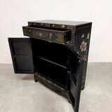 Decorative Chinese side cabinet chest of drawers 'Chinoiserie'