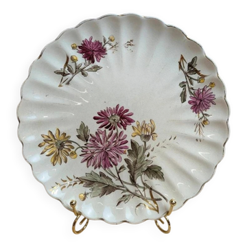 Antique polychrome ironstone plate – Floral decoration and gilding – Scalloped edge