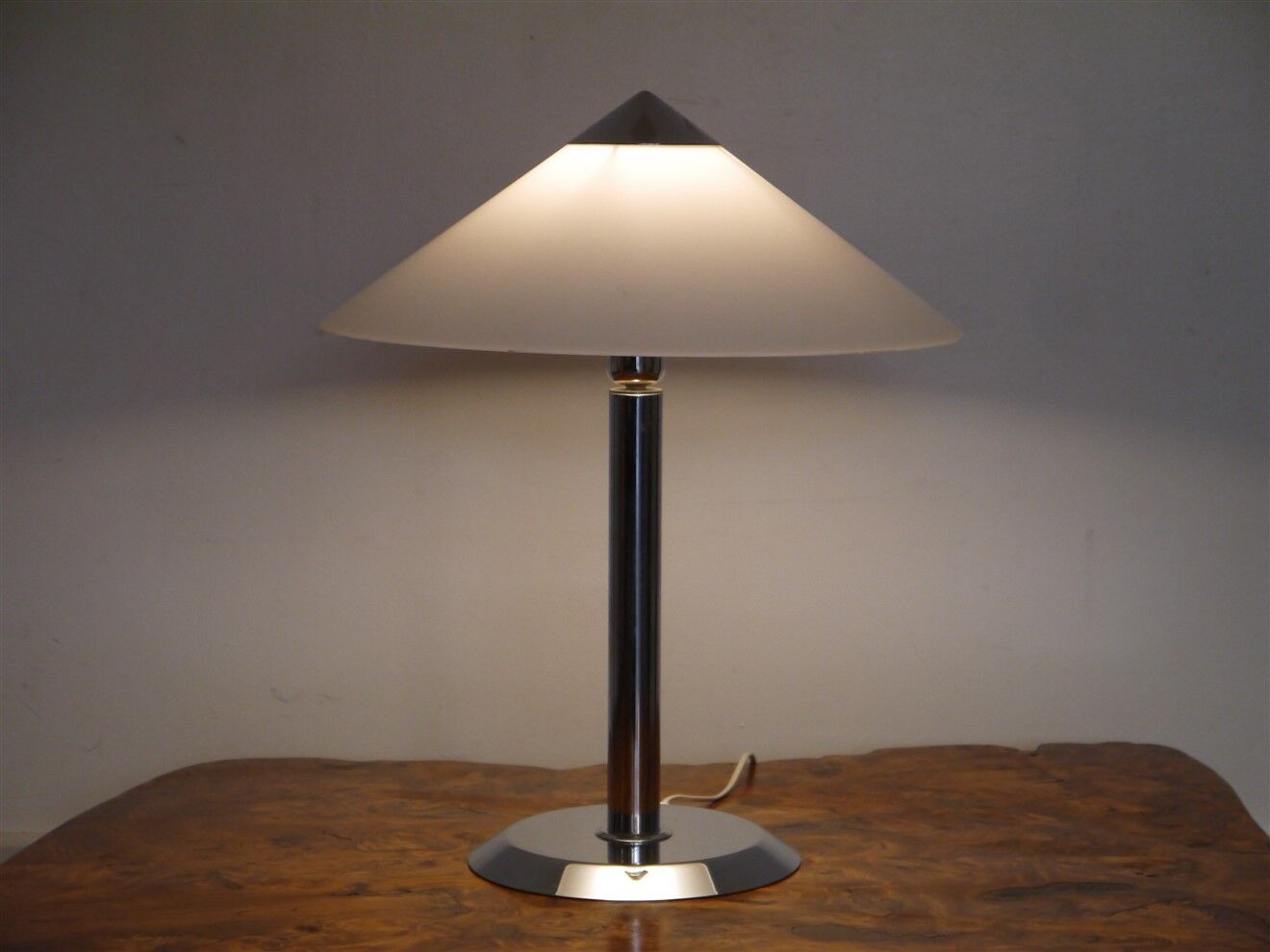 Scandinavian vintage lamp in chrome and acrylic from Nafa 1970