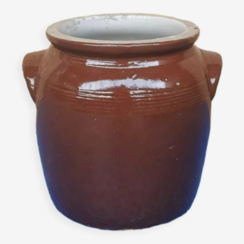 Old glazed stoneware pot