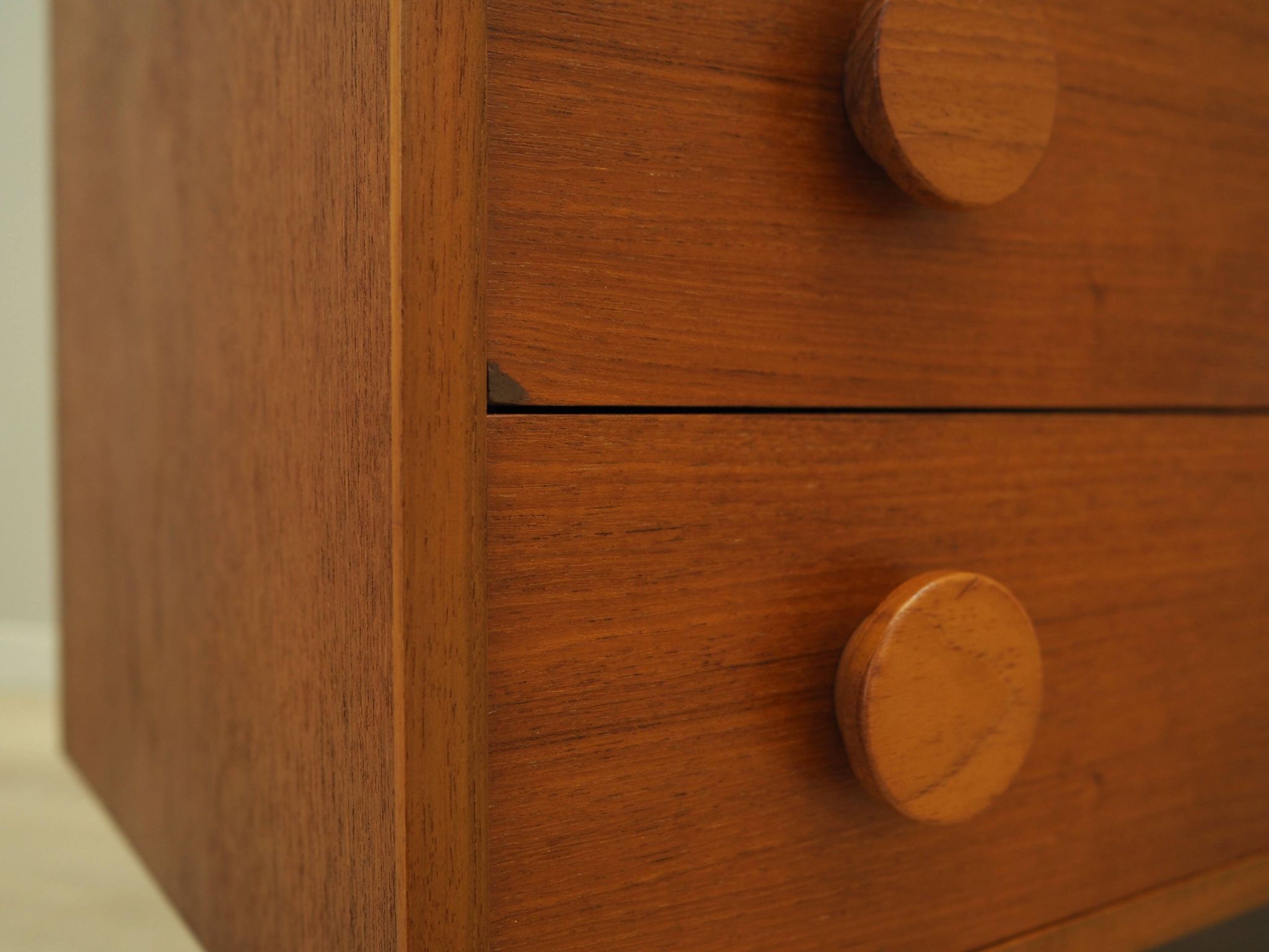 Commode en teck, design danois, années 1960, production : Danemark