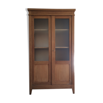 School cabinet