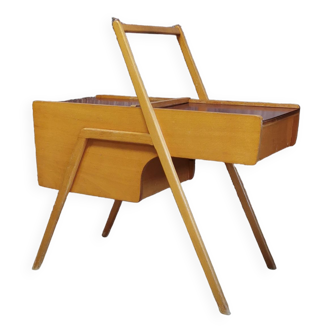 Vintage foot compass worker