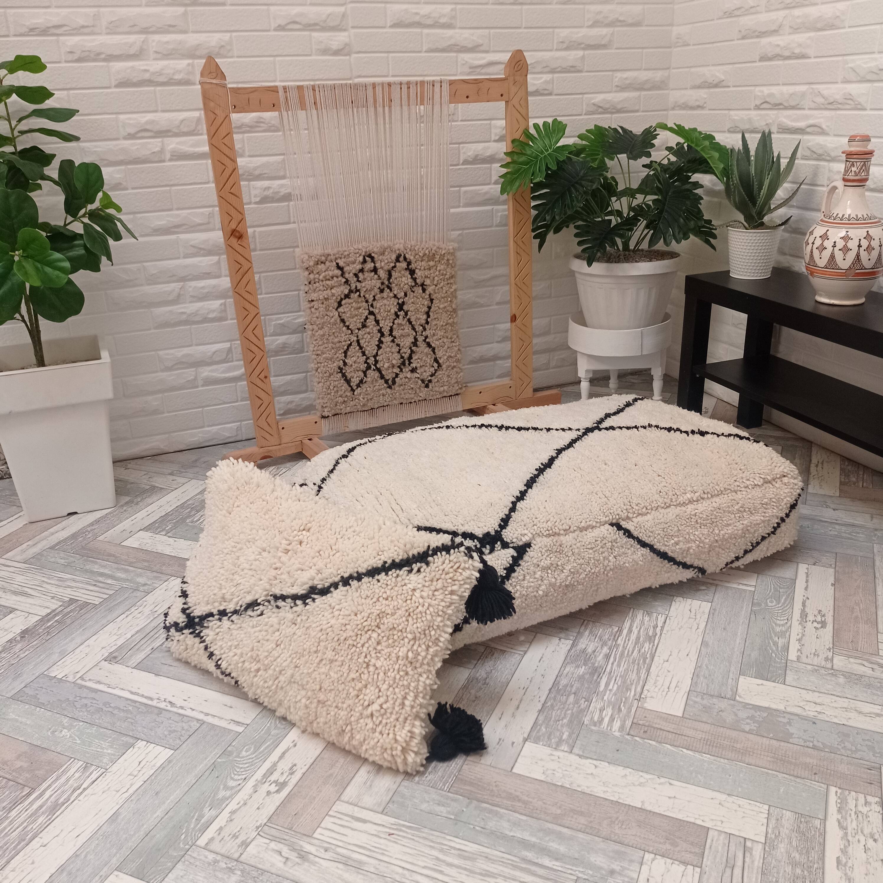 Pouf  berbère fait main en laine