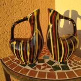Pair of small zoomorphic pourers striped 50s