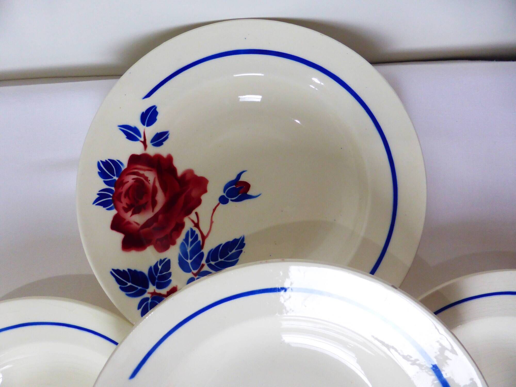 4 vintage K&G Luneville soup plates, Chantal model 220516