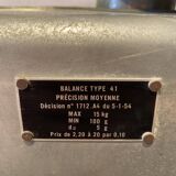 TESTUT mechanical weighing scale