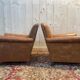 Paire de fauteuils Club en imitation cuir