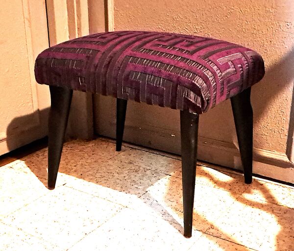 Tabouret repose pied bois restauration tapissière XX meuble d'appoint