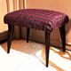 Tabouret repose pied bois restauration tapissière XX meuble d'appoint