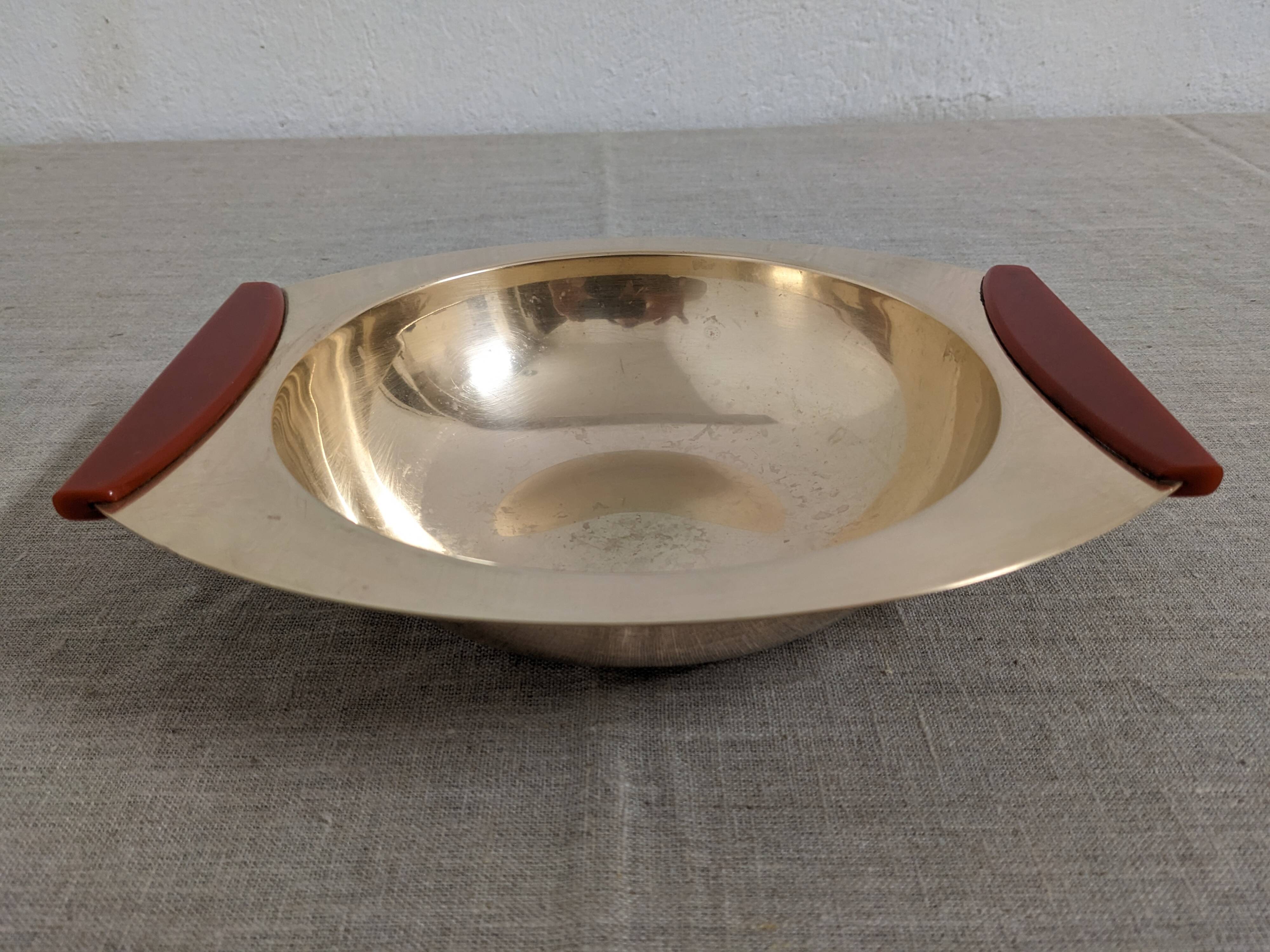 Brass and Bakelite trays and bowl by PM Italy circa 1970