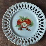 Set of 3 earthenware style plates