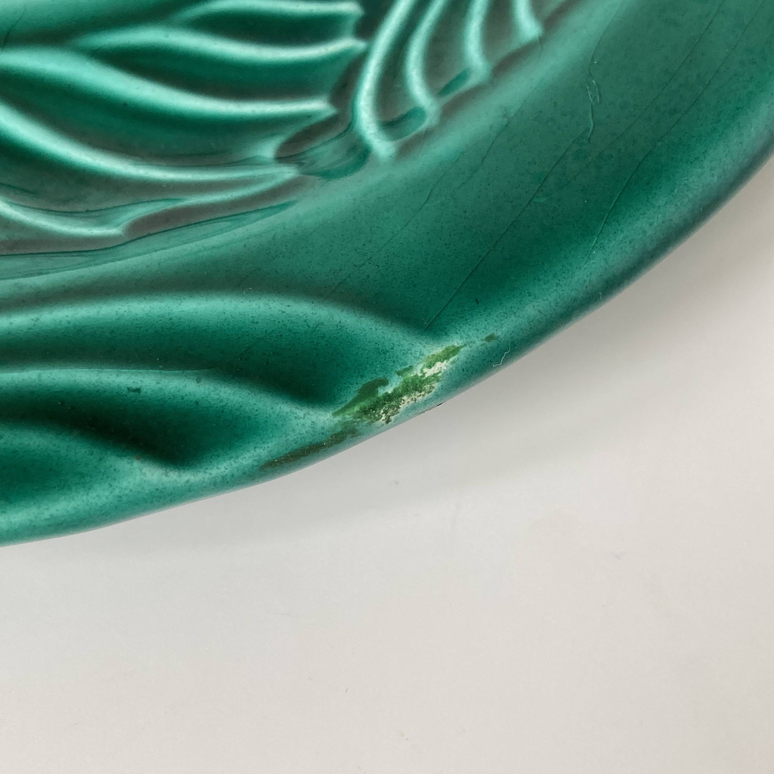 Vallauris - Set of 6 "fish" plates in earthenware and green enamel