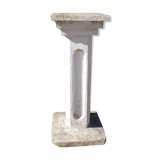 Concrete garden column