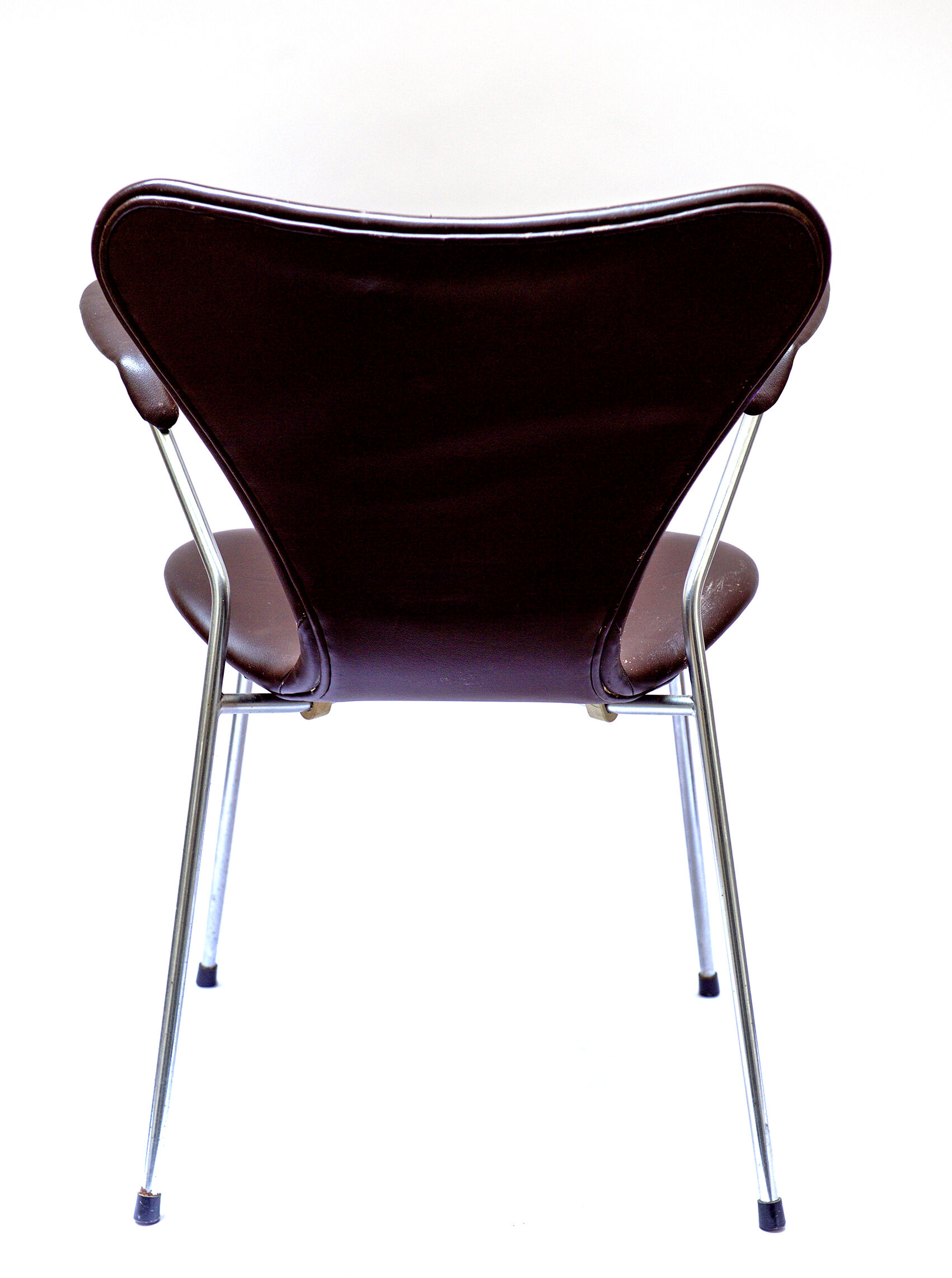 Paire de chaises modèle 3207 par Arne Jacobsen pour Fritz Hansen