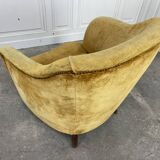 Pair of yellow velvet armchairs from the 1970s