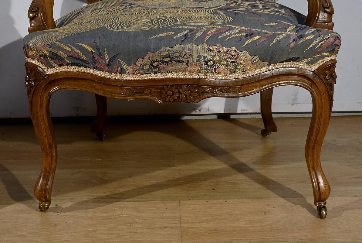 Louis XV style living room in walnut – 1920