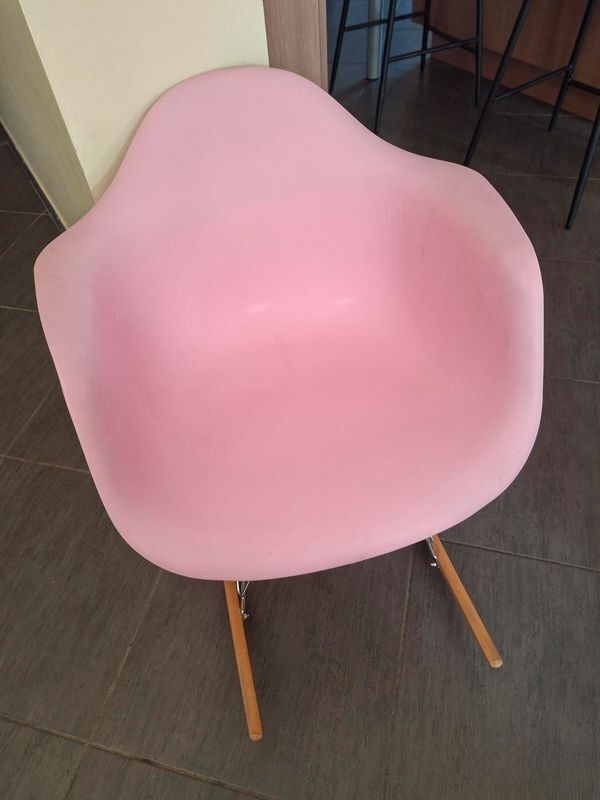 Rocking chair