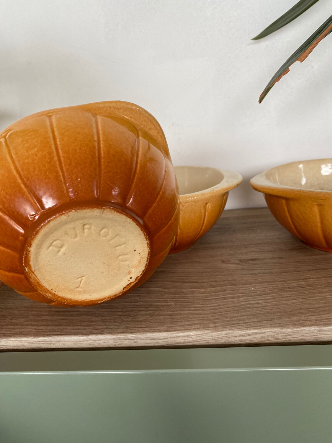 4 eared bowls