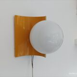 Duo vintage wall lamps